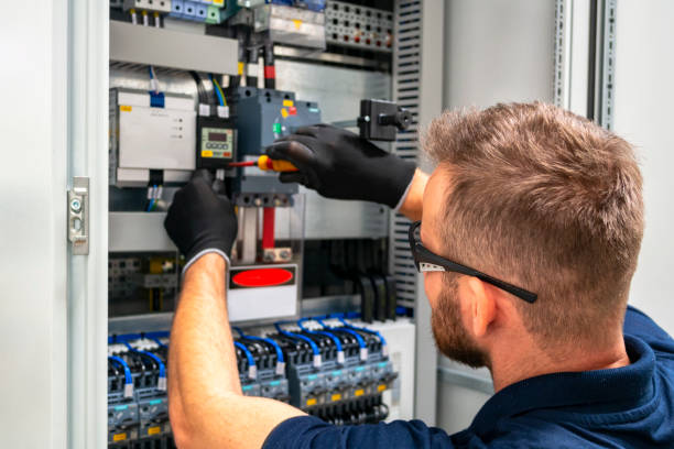 Best Local Electrician Companies  in Hubbard, OR
