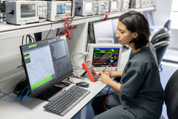 Best Commercial Electrician Services  in Hubbard, OR